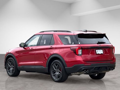Used 2025 Ford Explorer ST w/ Sun And Sound Package AWD/4WD image 4