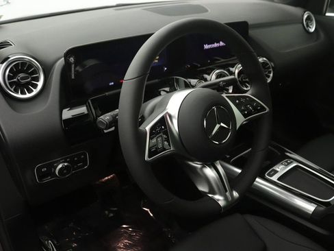 New 2026 Mercedes-Benz GLA 250 image 4