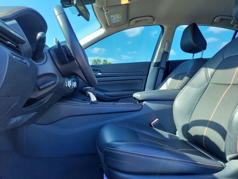 Used 2022 Nissan Altima 2.5 SR image 20