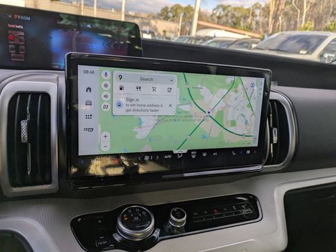 New 2025 Ford Expedition Active image 26