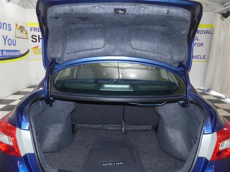 Used 2017 Nissan Sentra S FWD image 24