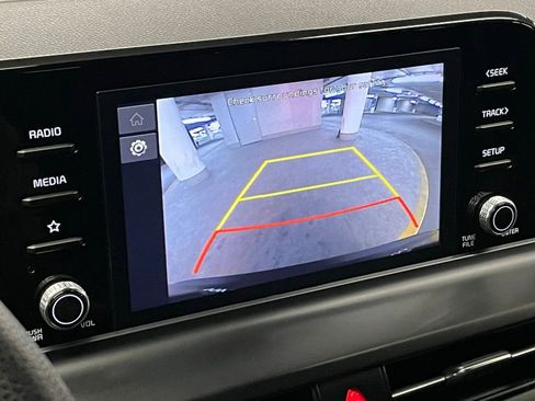 Used 2024 Kia Seltos LX image 25