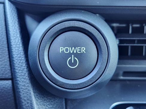 Used 2024 Toyota Prius LE image 25