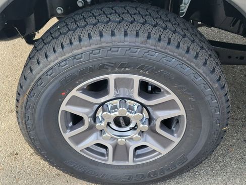 New 2026 Ford F250 Lariat w/ Lariat Premium Package image 6