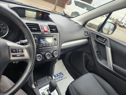 Used 2014 Subaru Forester 2.5i Premium w/ All-Weather Package image 23
