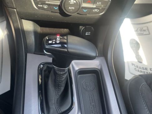 Used 2022 Dodge Charger GT w/ Plus Group AWD/4WD image 17
