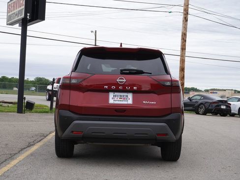 Used 2023 Nissan Rogue SV AWD/4WD image 6