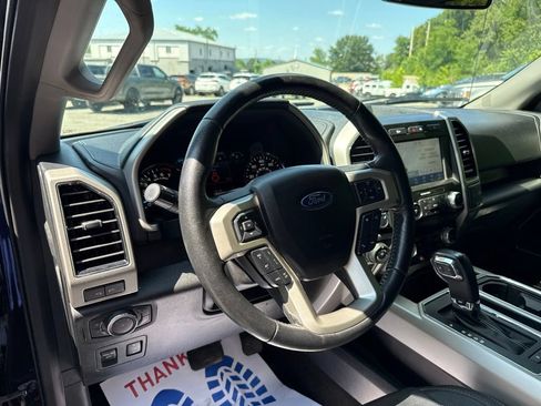 Used 2020 Ford F150 Lariat w/ Equipment Group 502A Luxury AWD/4WD image 14