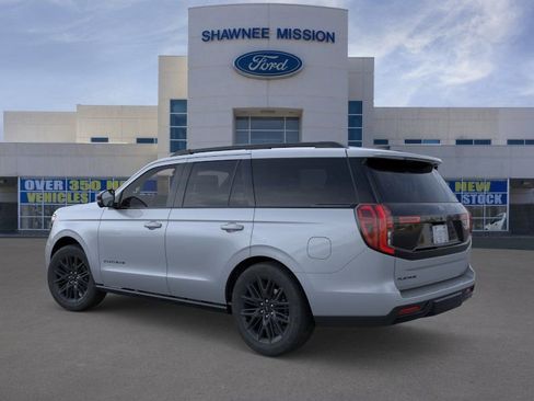 New 2026 Ford Expedition Platinum AWD/4WD image 4