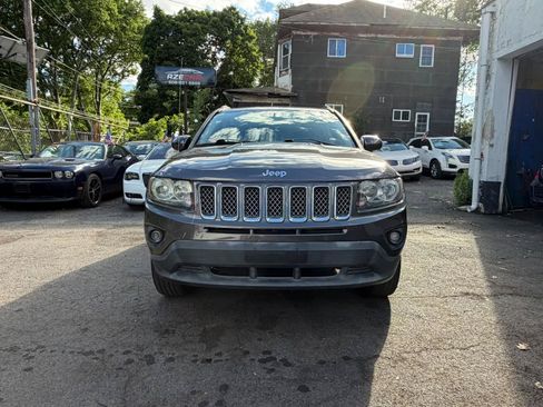 Used 2014 Jeep Compass Latitude AWD/4WD image 14