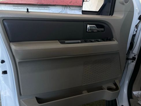 Used 2013 Ford Expedition XL w/ HD Trailer Tow Pkg image 23