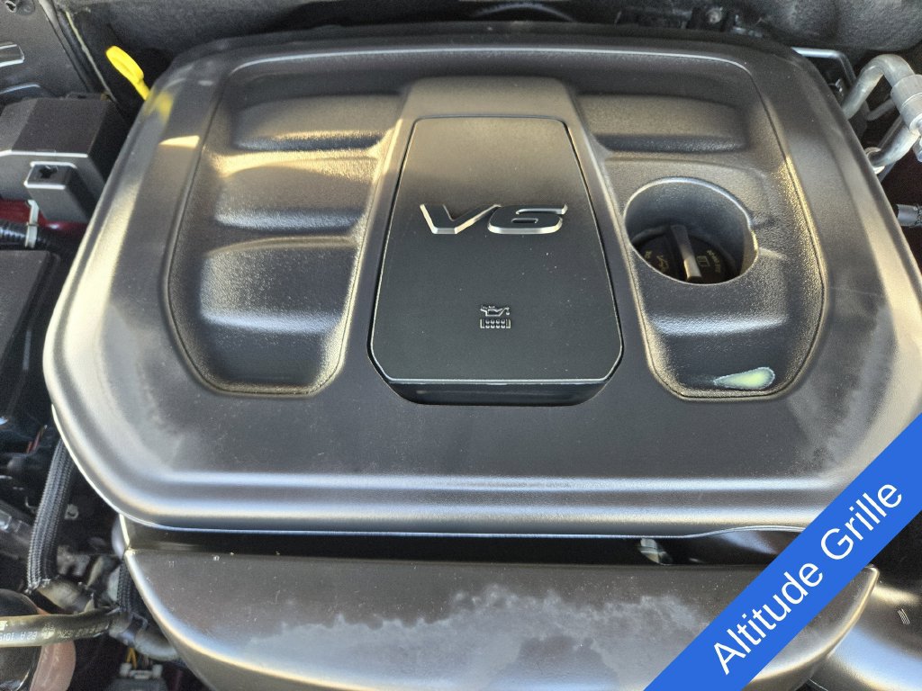 Used 2022 Jeep Grand Cherokee Laredo X RWD image 33