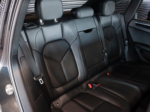 New 2026 Porsche Macan S image 6