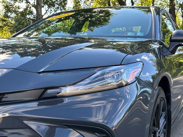Used 2025 Toyota Camry SE AWD/4WD image 10