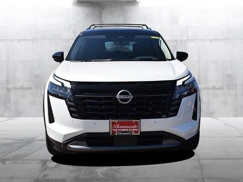 New 2026 Nissan Pathfinder Platinum image 4