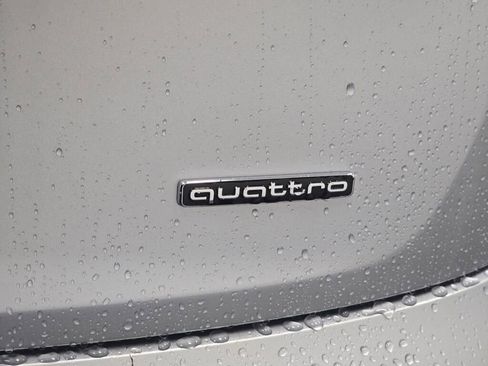 Used 2023 Audi Q5 2.0T Premium w/ Convenience Package image 34