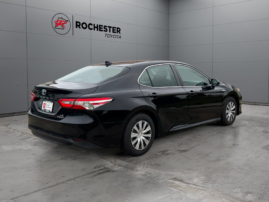 Certified 2019 Toyota Camry LE FWD image 5