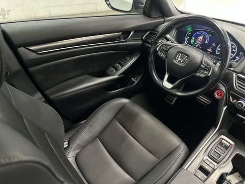 Used 2022 Honda Accord Sport image 12