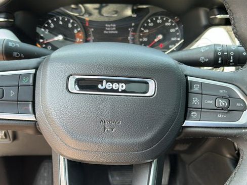 Certified 2024 Jeep Compass Limited w/ Sun and Sound Group AWD/4WD image 13