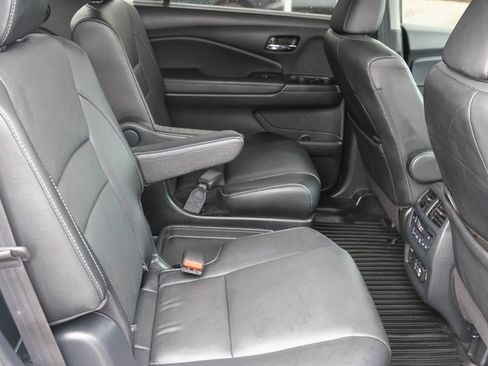 Used 2022 Honda Pilot Elite image 21