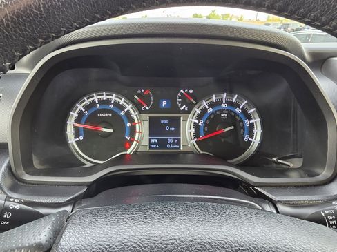 Used 2019 Toyota 4Runner SR5 image 18