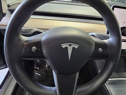 Used 2023 Tesla Model 3 Standard Range RWD image 15