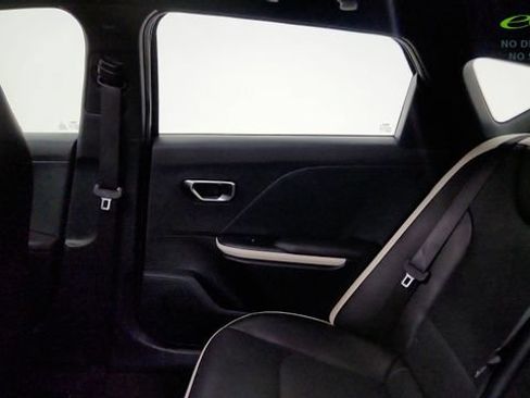 Used 2025 Kia K4 GT-Line Turbo FWD image 43