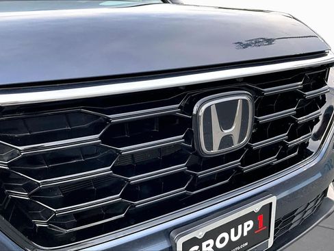 Used 2025 Honda CR-V EX image 30