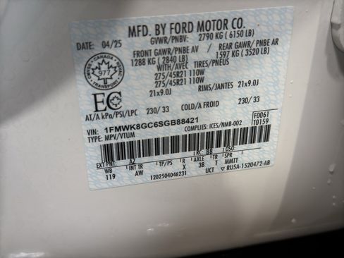 Used 2025 Ford Explorer ST AWD/4WD image 41