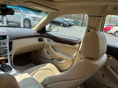 Used 2009 Cadillac CTS 3.6 AWD w/ Wood Trim Package image 22