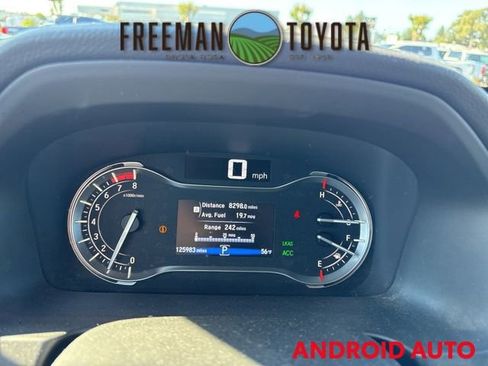 Used 2017 Honda Pilot Elite image 7