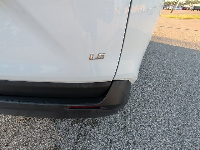 Certified 2025 Toyota RAV4 LE FWD image 7