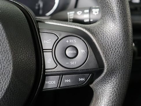 Used 2024 Toyota RAV4 LE image 34