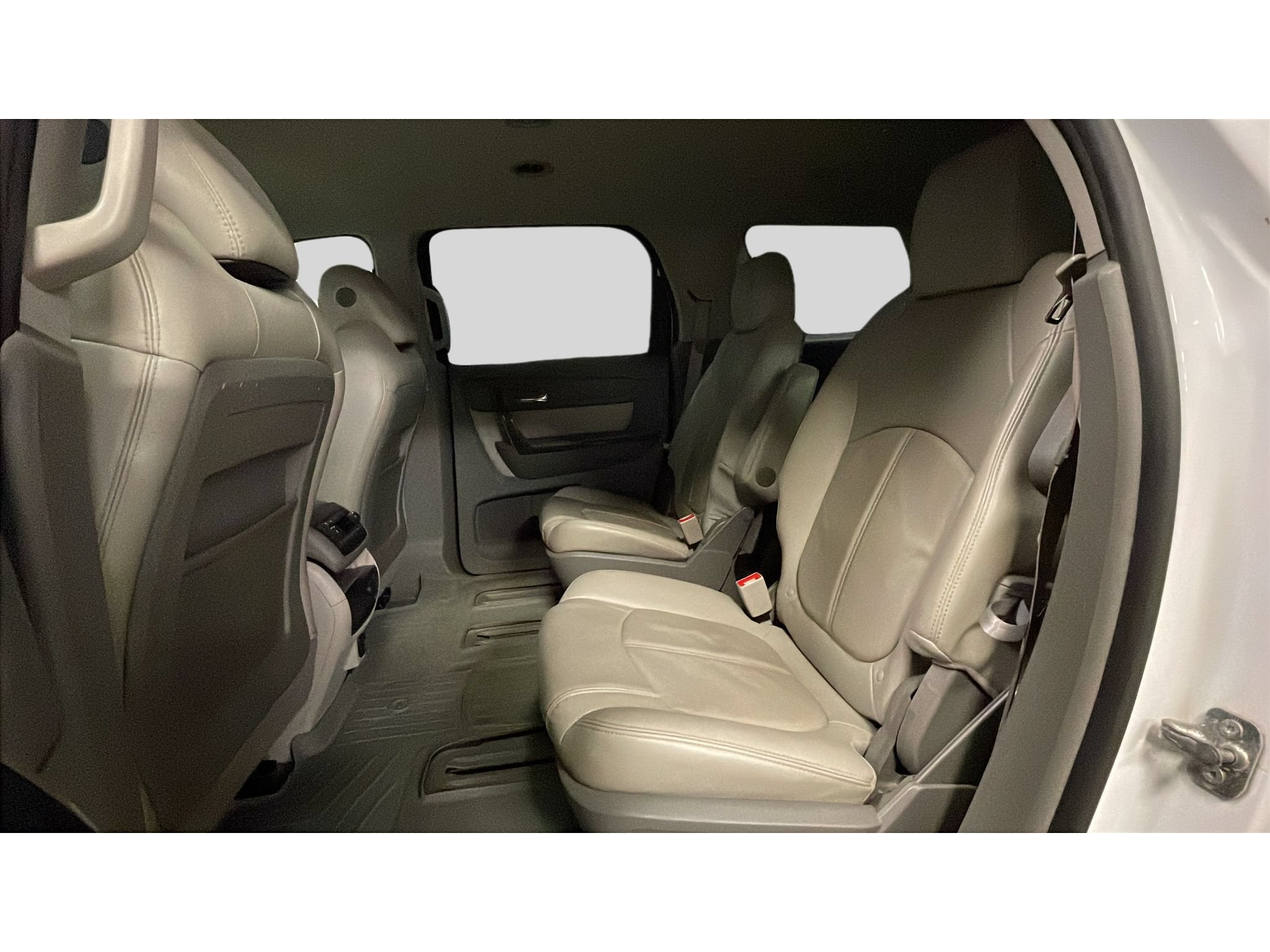 Used 2017 GMC Acadia Limited SLT AWD/4WD image 14