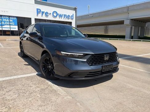 Used 2025 Honda Accord SE image 1