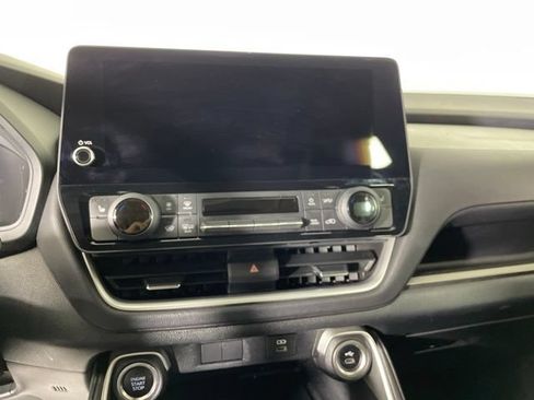 Used 2024 Toyota Grand Highlander AWD image 14