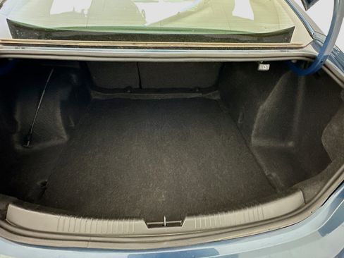 Used 2024 Chevrolet Malibu LT image 30