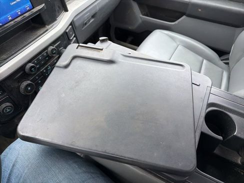 Certified 2023 Ford F250 XL w/ XL Chrome Package image 22