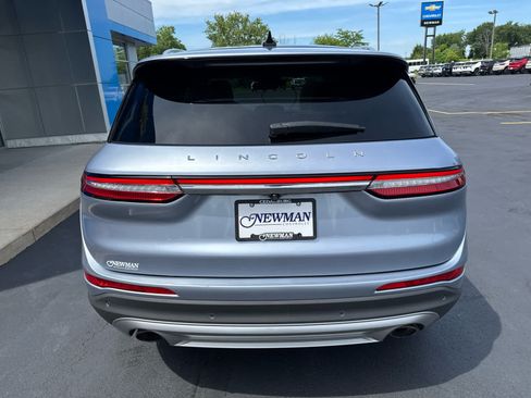 Used 2022 Lincoln Corsair AWD w/ Premium Package image 8