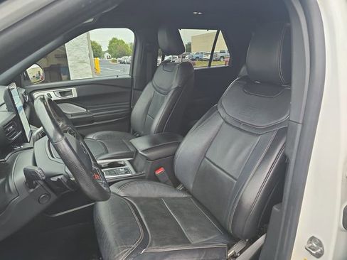 Used 2020 Ford Explorer ST w/ Premium Technology Package image 16