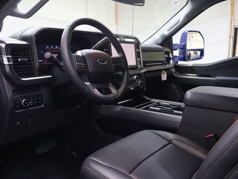 Used 2026 Ford F450 Lariat AWD/4WD image 18