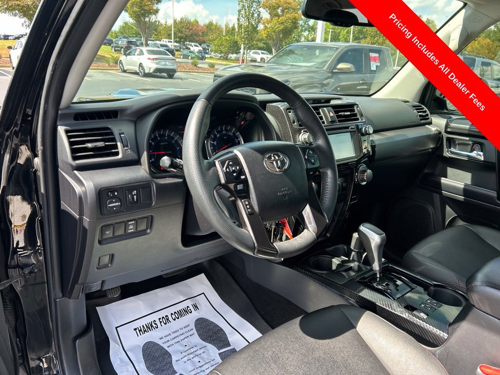 Used 2019 Toyota 4Runner TRD Off-Road Premium AWD/4WD image 3