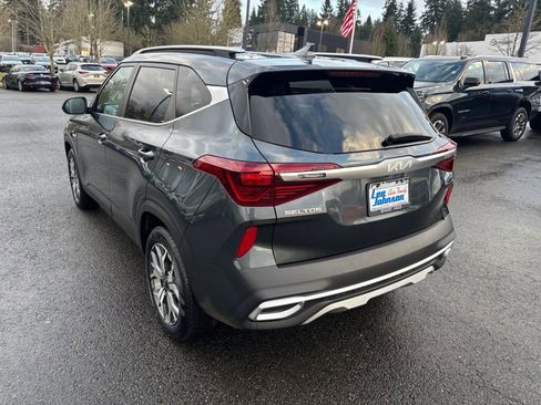 Certified 2023 Kia Seltos EX image 7