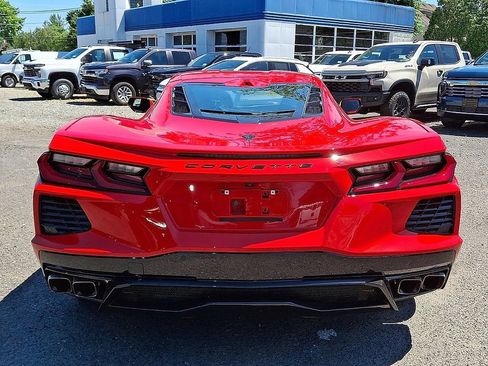 Used 2024 Chevrolet Corvette Stingray Preferred Cpe w/ 2LT RWD image 5