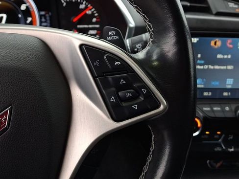 Used 2017 Chevrolet Corvette Stingray Coupe w/ 1LT image 20