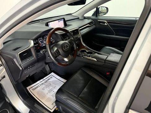 Used 2019 Lexus RX 350 AWD w/ Navigation Package image 17