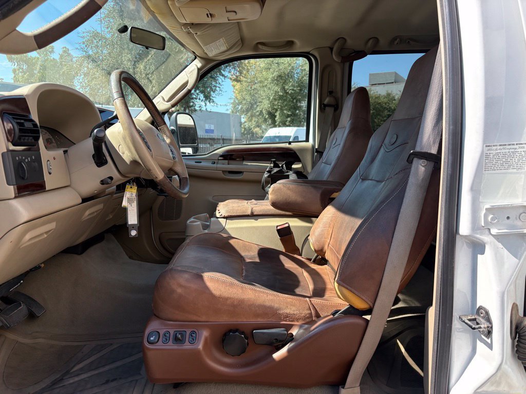 Used 2005 Ford F350 King Ranch RWD image 8