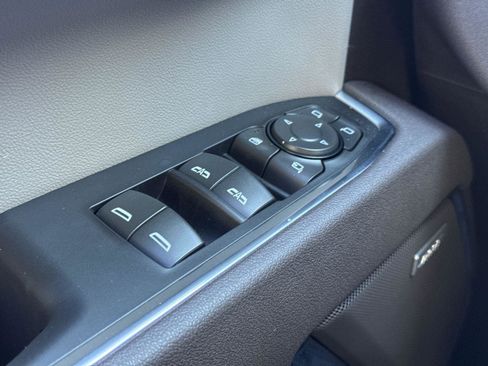 New 2025 GMC Sierra 1500 SLT w/ SLT Premium Plus Package image 22