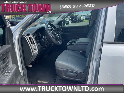 Used 2015 RAM 1500 Tradesman w/ Popular Equipment Group AWD/4WD image 9