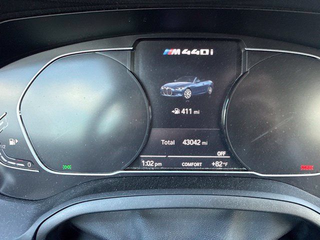 Used 2022 BMW M440i Convertible w/ Shadowloine Package RWD image 5